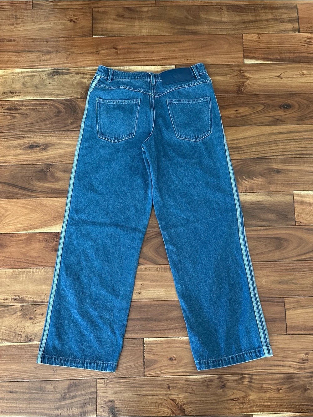 Adidas Originals 3 Stripe Denim Jeans Wide Leg Blue Size M 28” - Picture 7 of 7